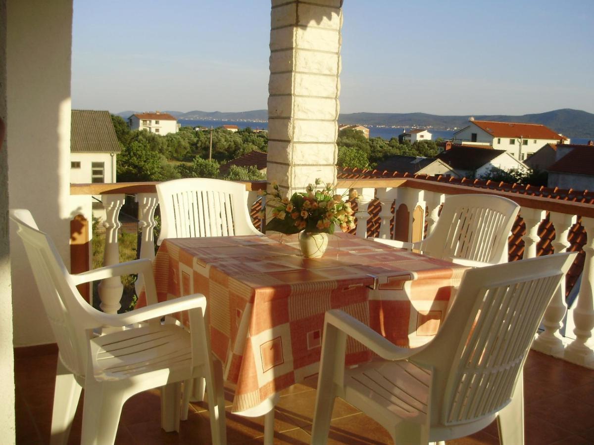 Apartments Brkovic Sukosan Bagian luar foto
