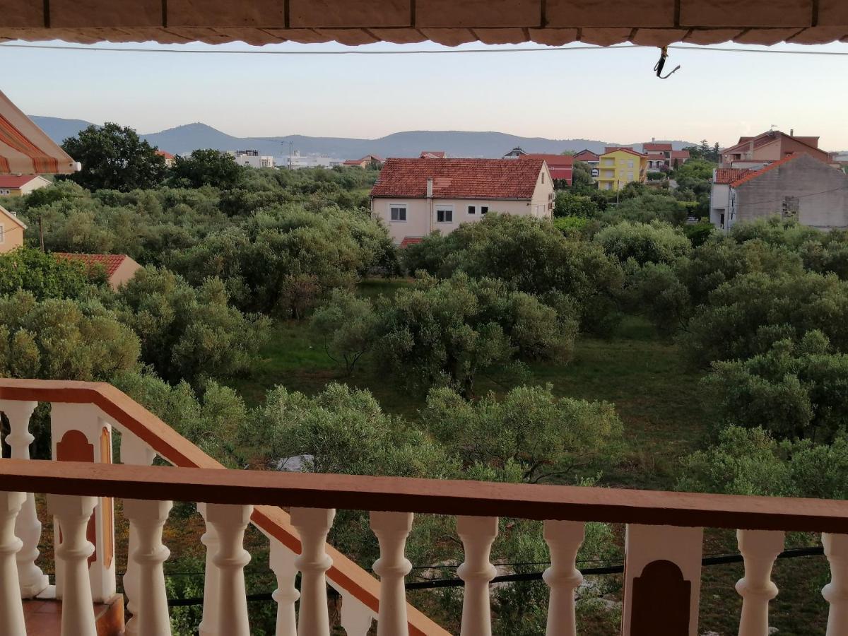 Apartments Brkovic Sukosan Bagian luar foto
