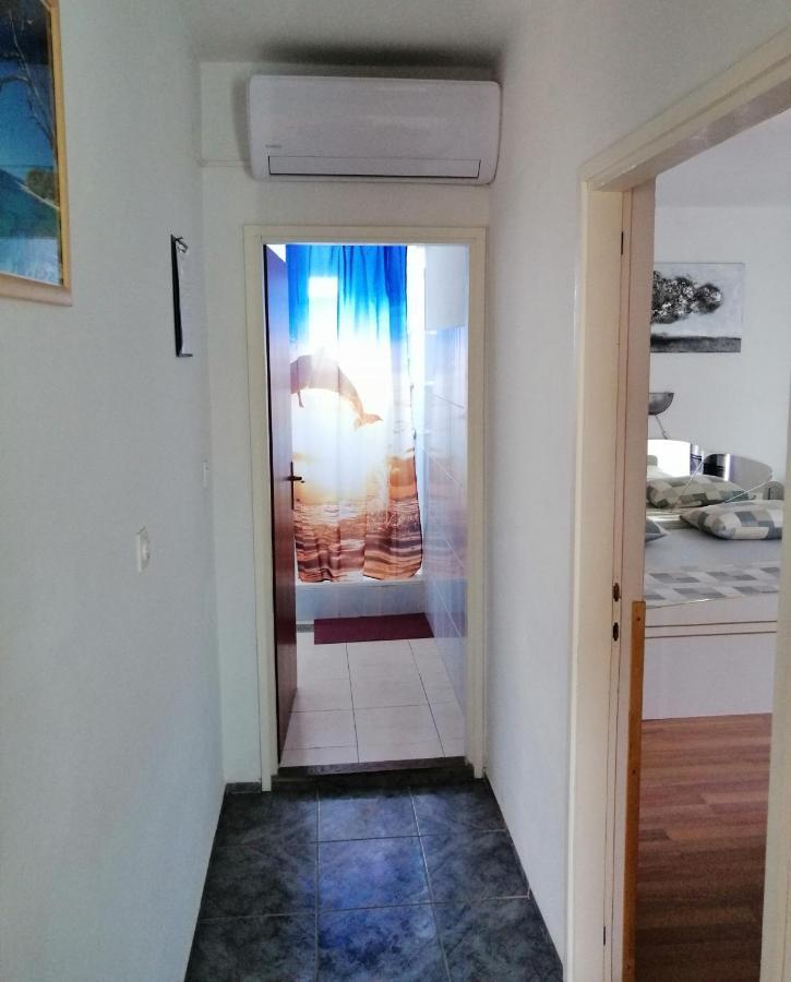 Apartments Brkovic Sukosan Bagian luar foto