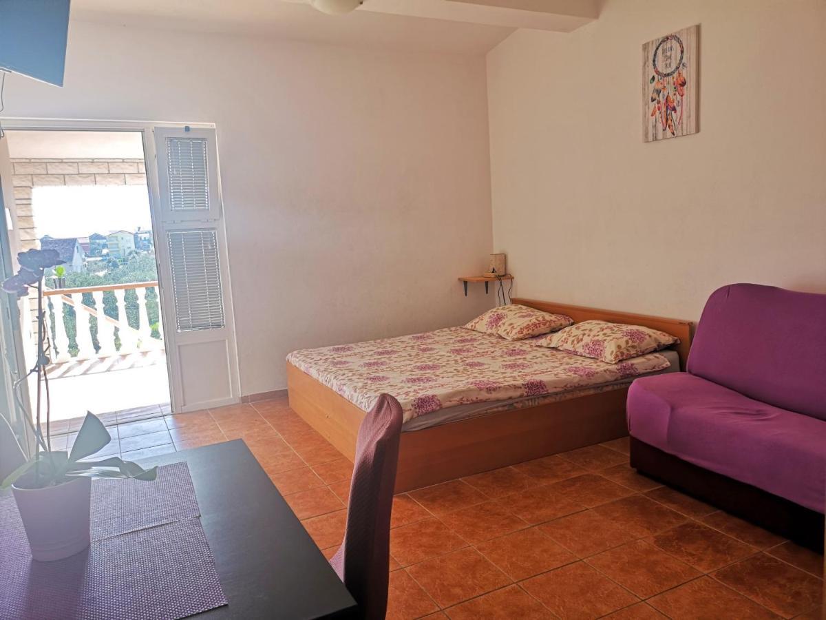 Apartments Brkovic Sukosan Bagian luar foto