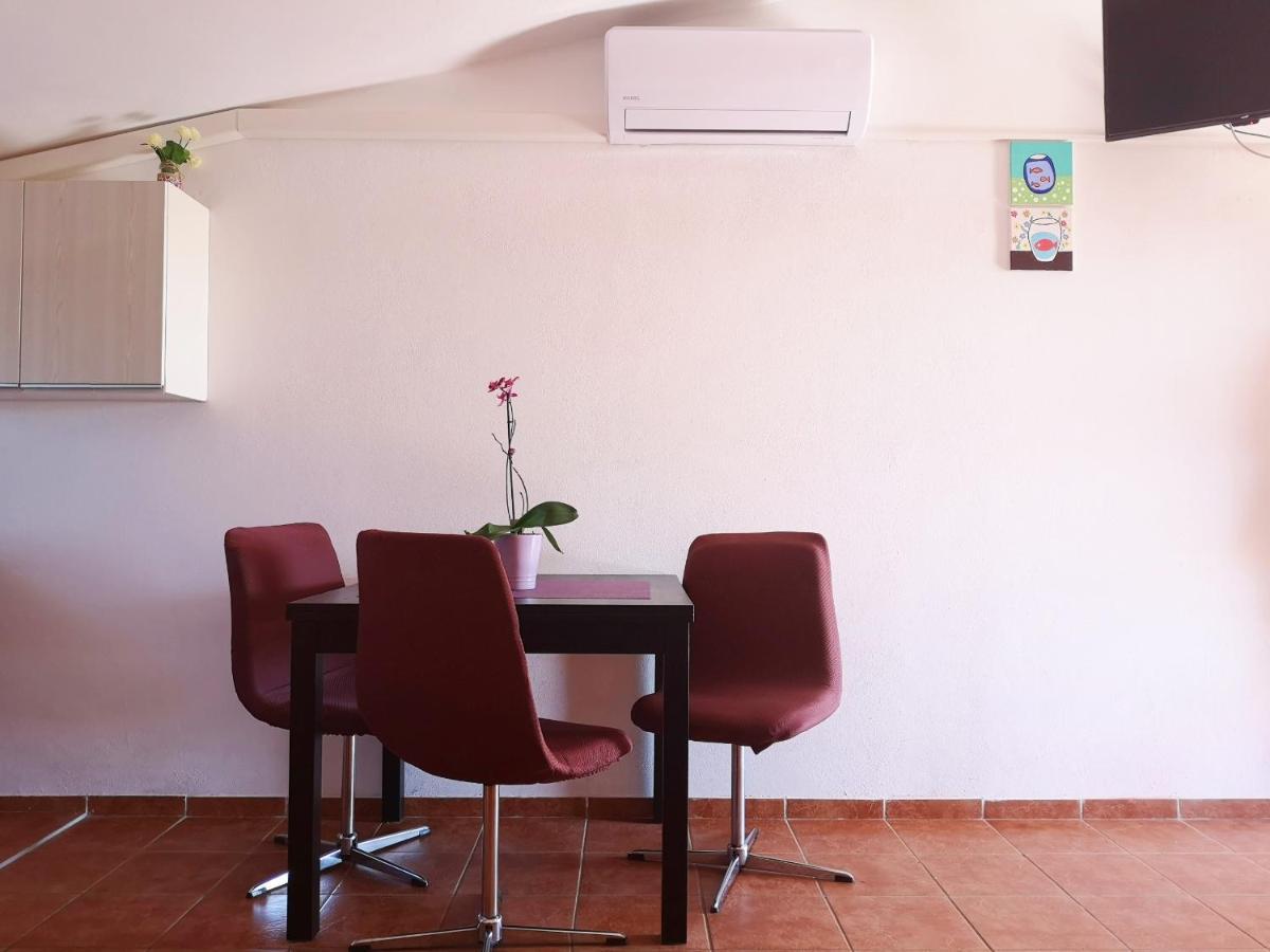 Apartments Brkovic Sukosan Bagian luar foto