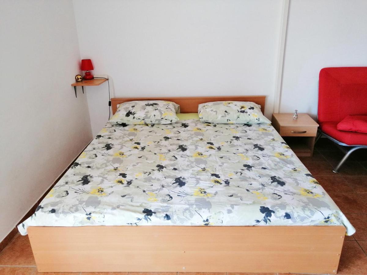 Apartments Brkovic Sukosan Bagian luar foto