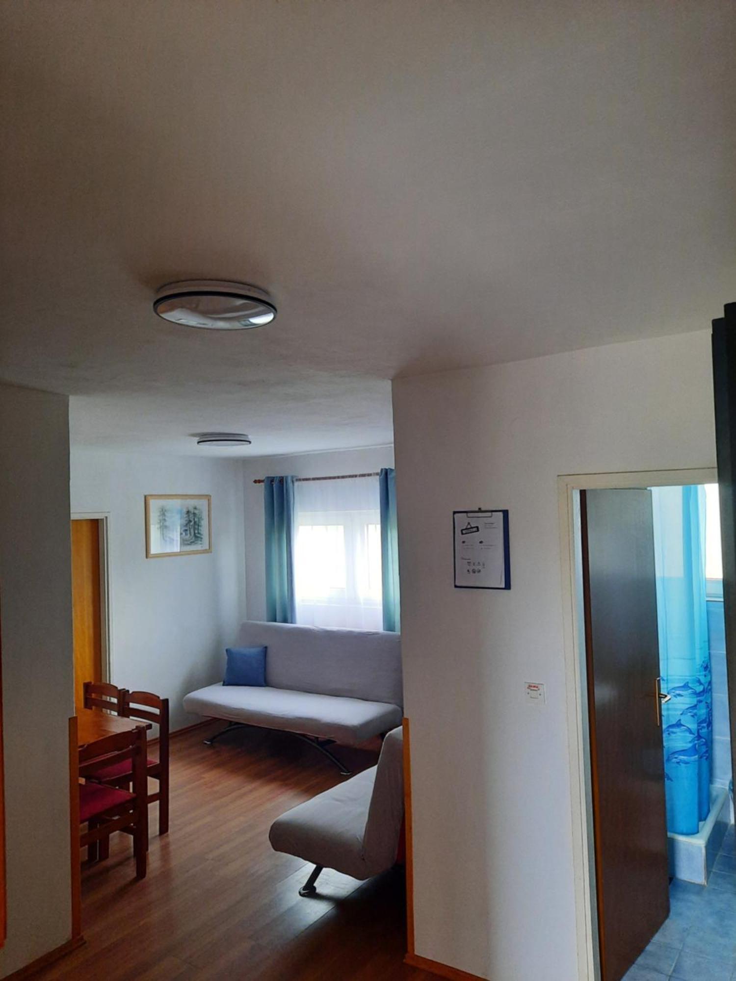 Apartments Brkovic Sukosan Ruang foto