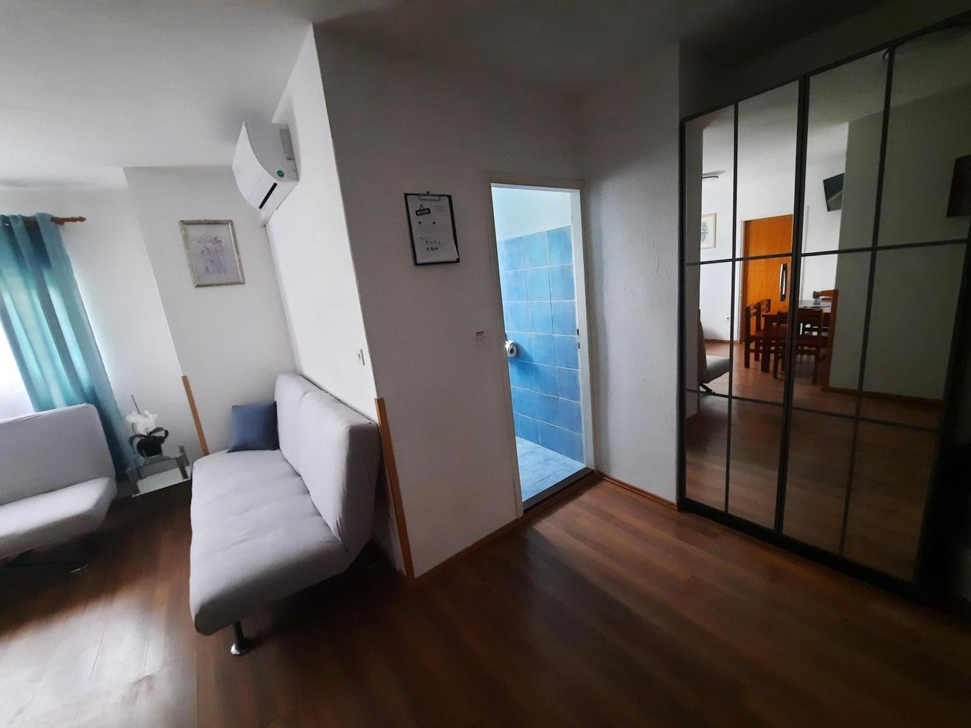 Apartments Brkovic Sukosan Ruang foto