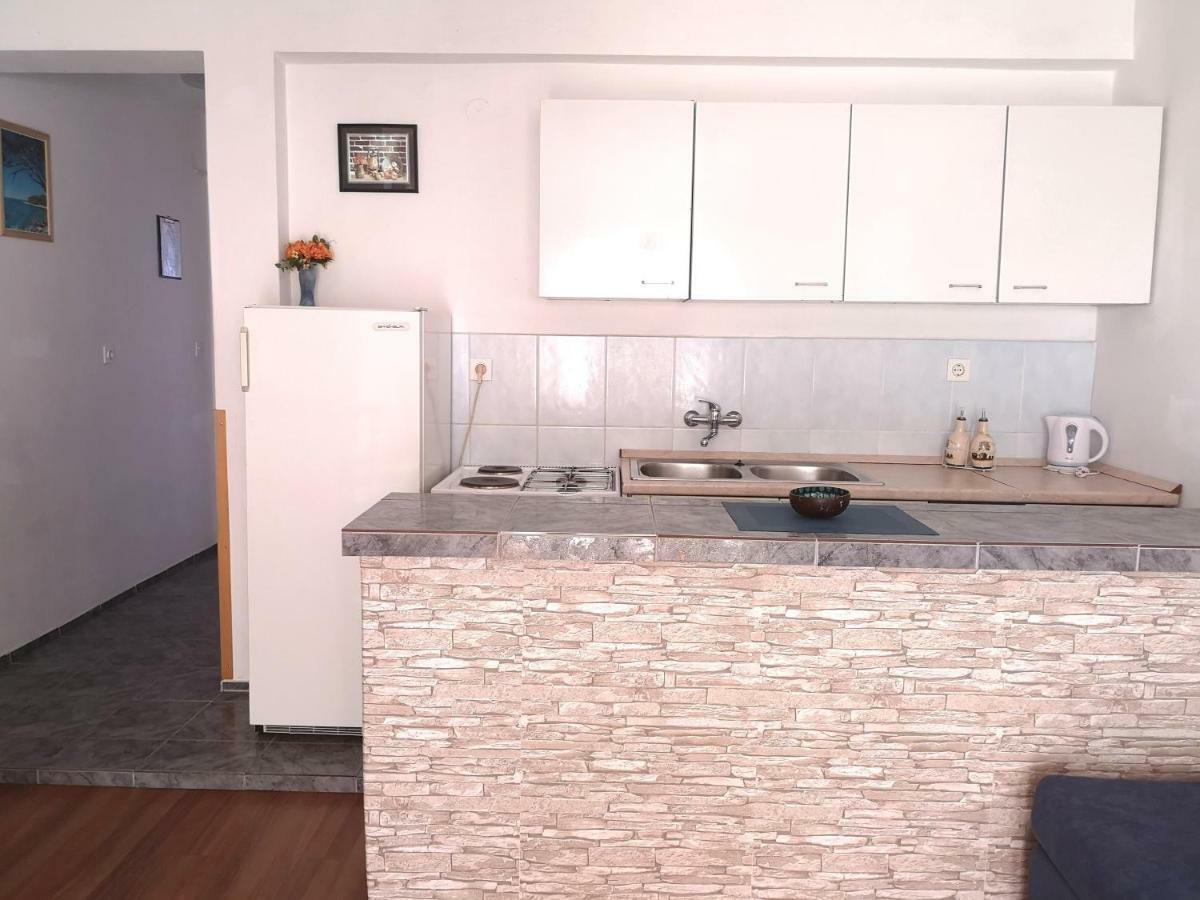 Apartments Brkovic Sukosan Bagian luar foto