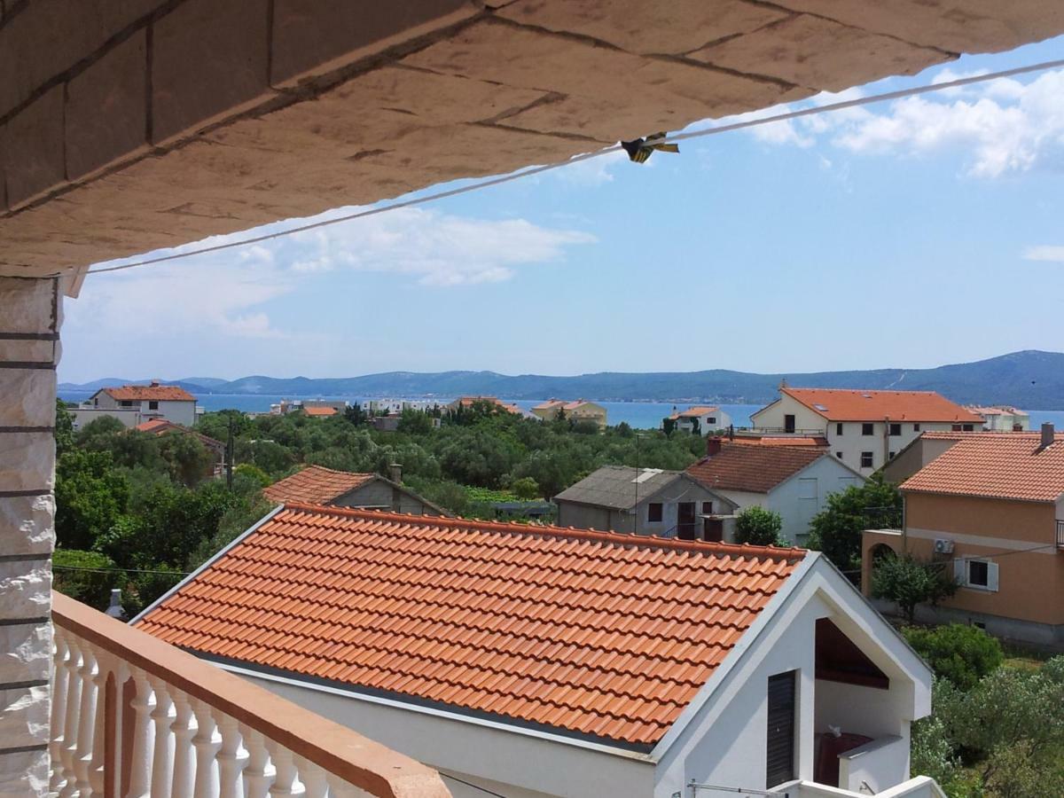 Apartments Brkovic Sukosan Bagian luar foto